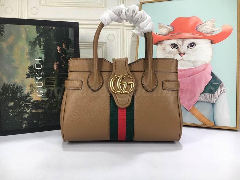 Gucci Handbags 270